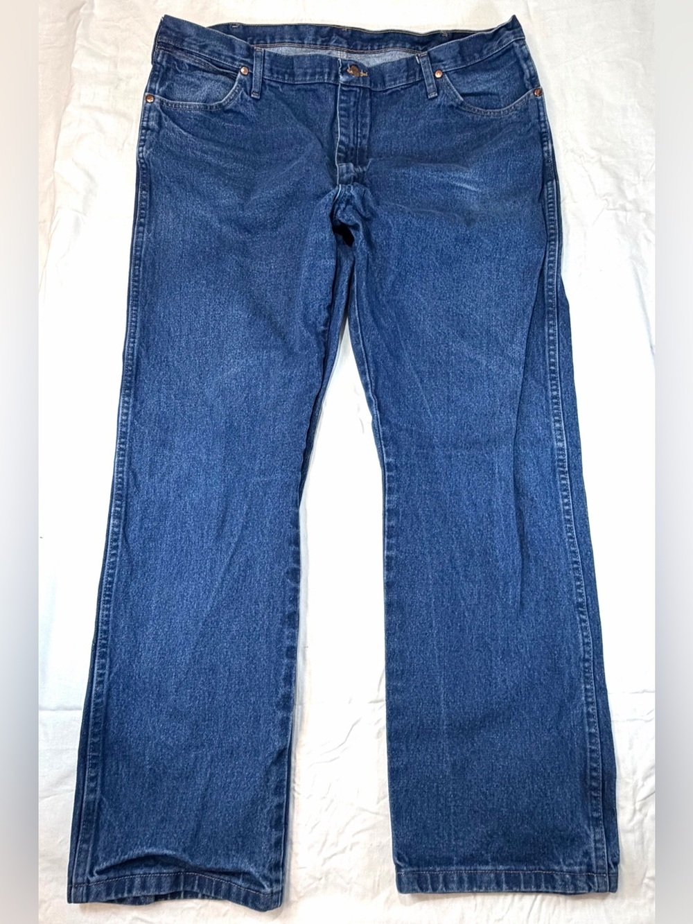 Wrangler Mens Cowboy Cut Jeans in Dark Blue Wash